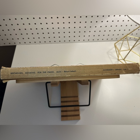 Beethoven Sonatas for the Piano, Book 1" from Schirmer's Library of Music - Picture 13 of 16